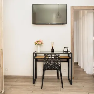 Centre Flat - Modern, Quiet And Brand New Appartamento Nizza